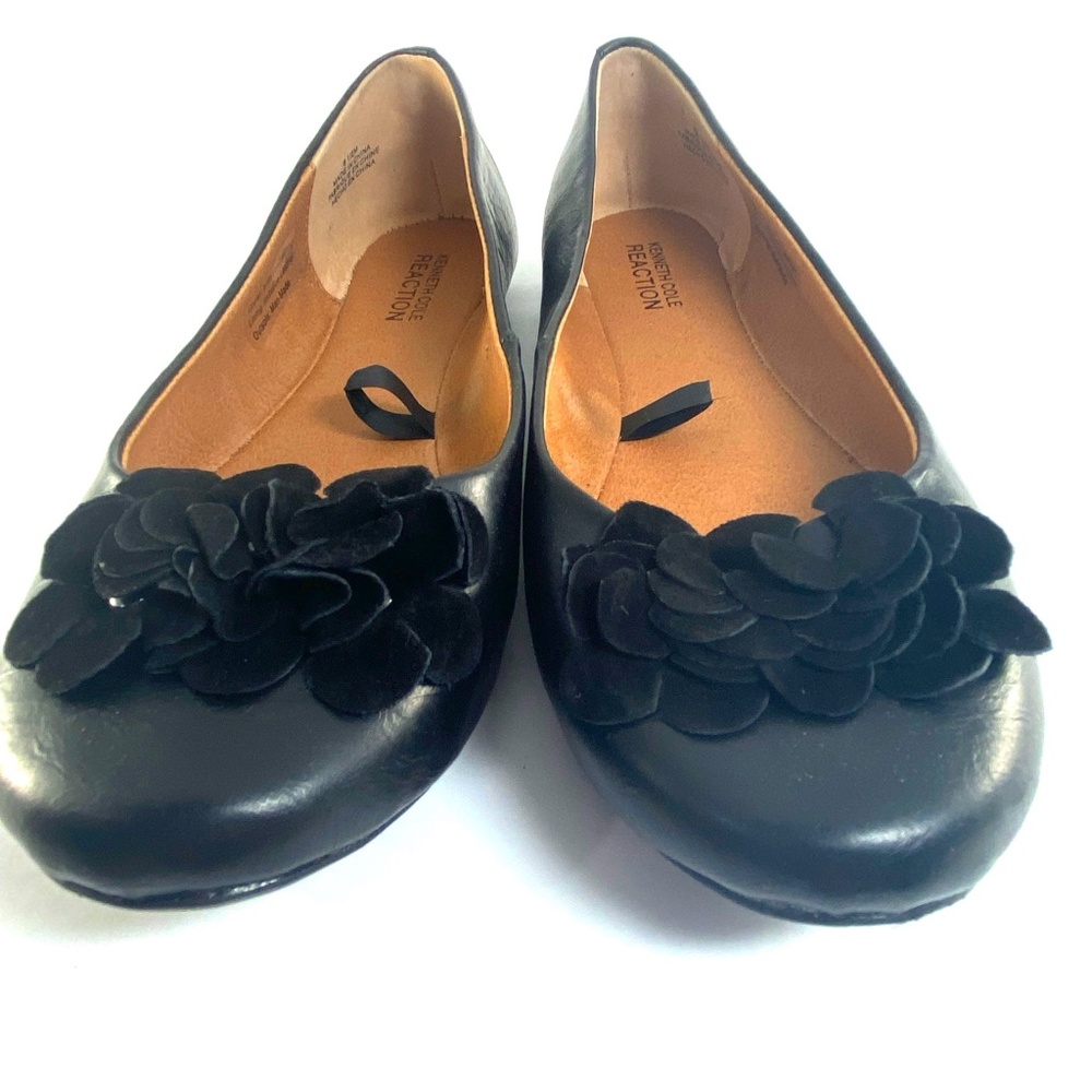 Kenneth Cole Reaction 'Emily' Black Ballet Flat